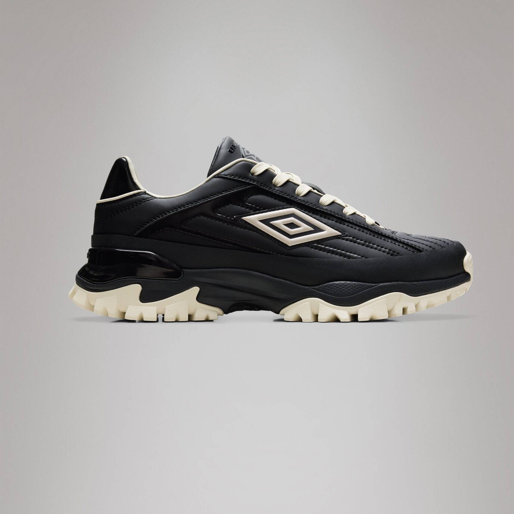 Rains Rains x Umbro Sneaker - Black/Vintage White