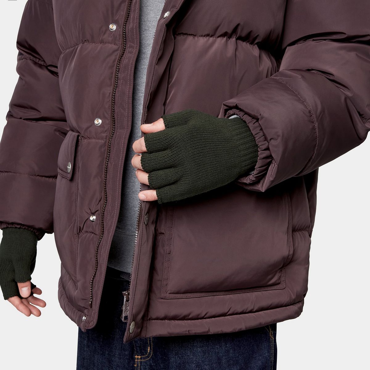 The Carhartt Mitten is made from a seven-gauge